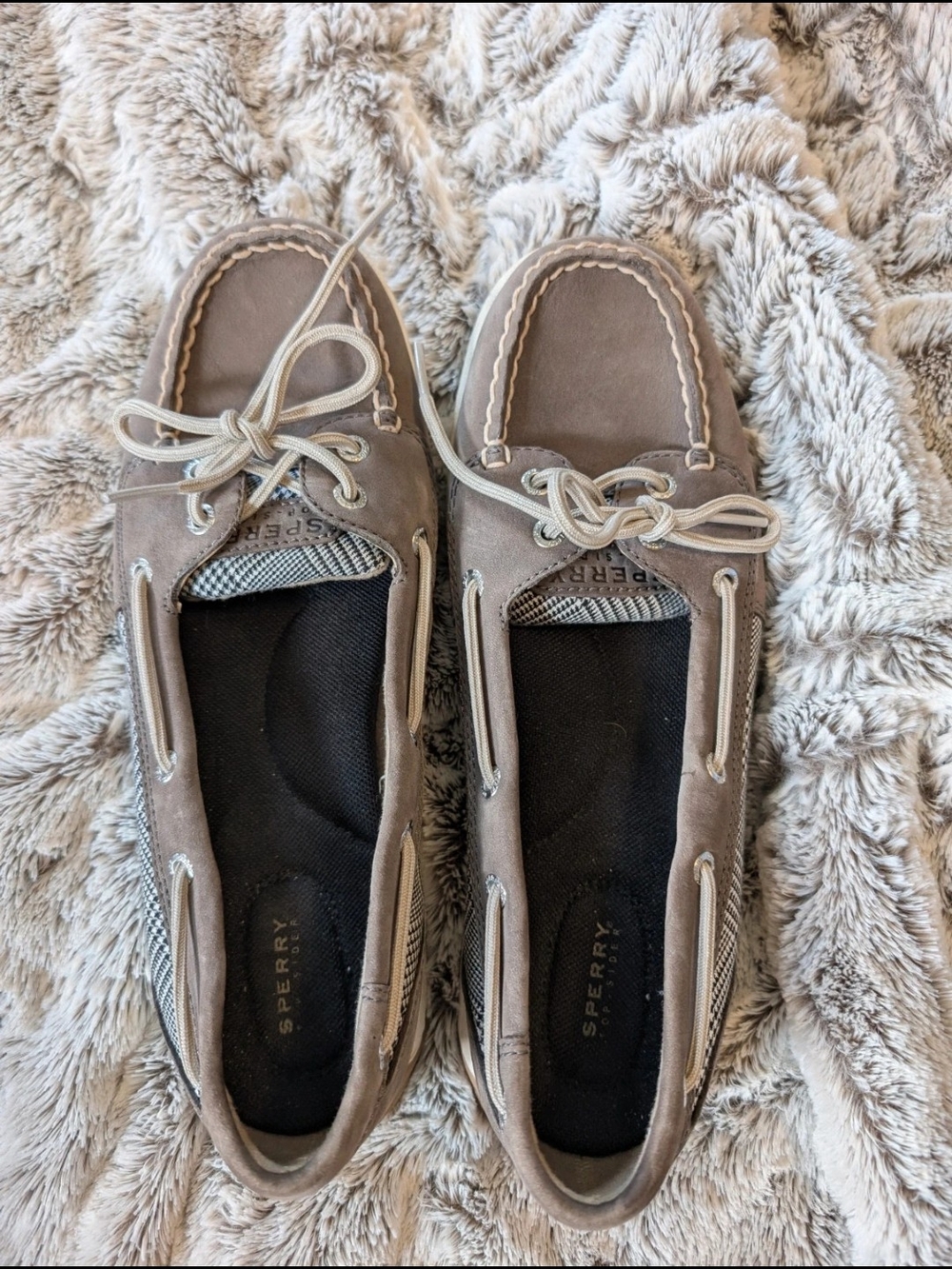 Sperry Women's Taupe Suede Moccasin  Shoes Size 8.5